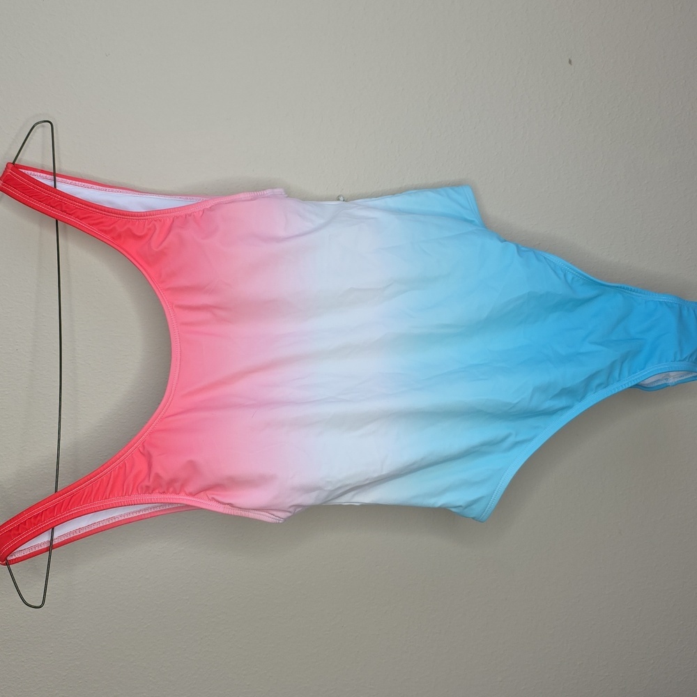 NWT Ombre One Piece Swimsuit Red White Blue Bombpop Patriotic Juniors Large 8-10 - Picture 3 of 5
